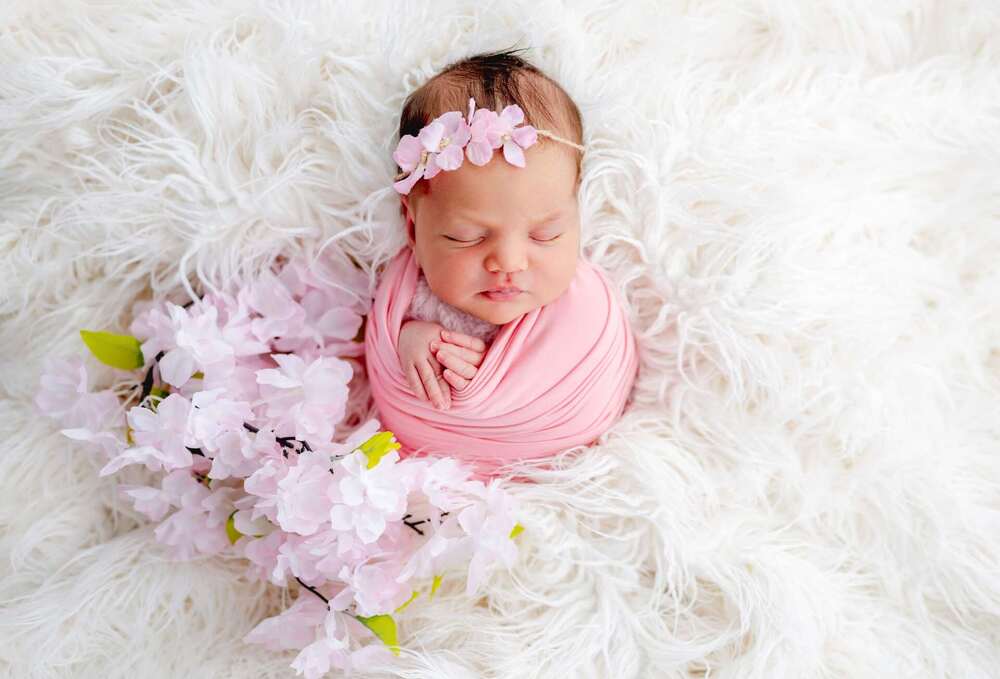 Newborn Retouch